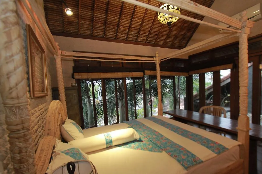 Villa Dayins Uluwatu  Uluwatu (Bali)